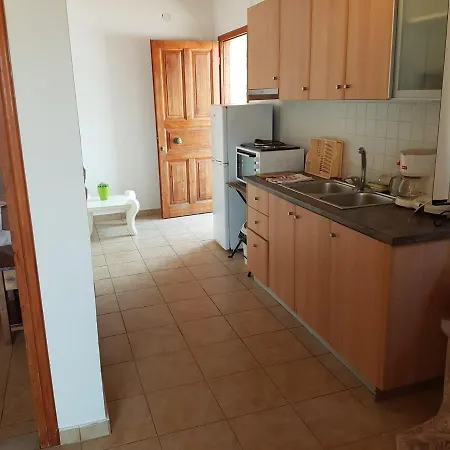 Apartment Andrianas